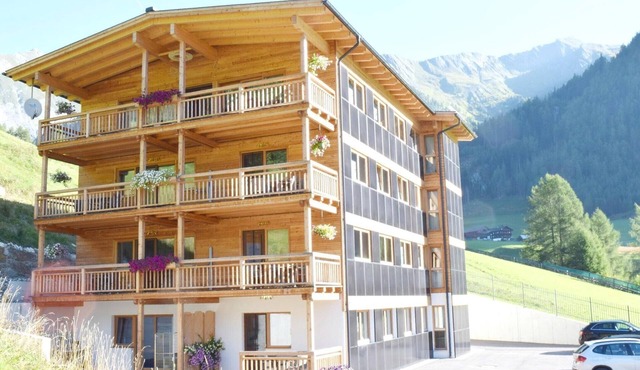 Apartment in Kals near ski resort
