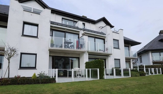 Apartment in Middelkerke near the Beach