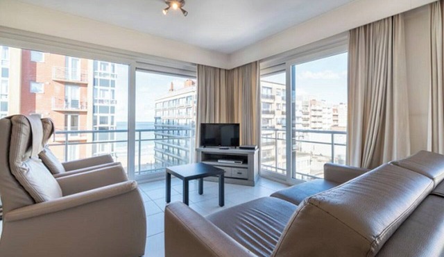Apartment in Middelkerke with Sea View