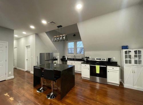 Apartment in Middletown-Wesleyan 301