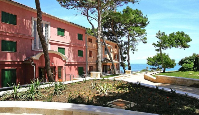 Apartment in Veli Lošinj by the Beach