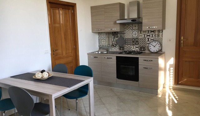 Apartment in villa near the sea