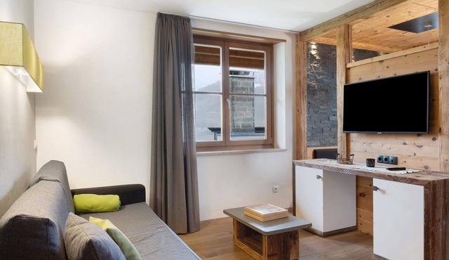 Apartment "Angerle Alm Apt Similde B" with Private Terrace, Shared Garden & Wi-Fi