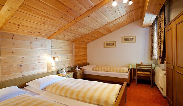Apartment "Angerle Alm Apt Latemar" with Private Balcony, Shared Garden & Wi-Fi