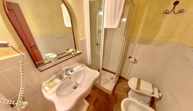 Apartment 3
