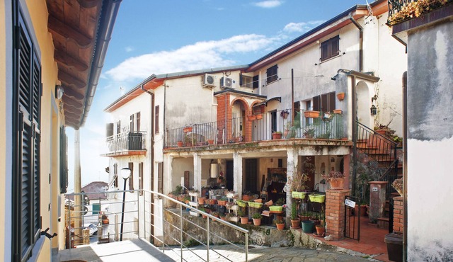 Apartment 'La Casa Di Veppo' with Mountain View