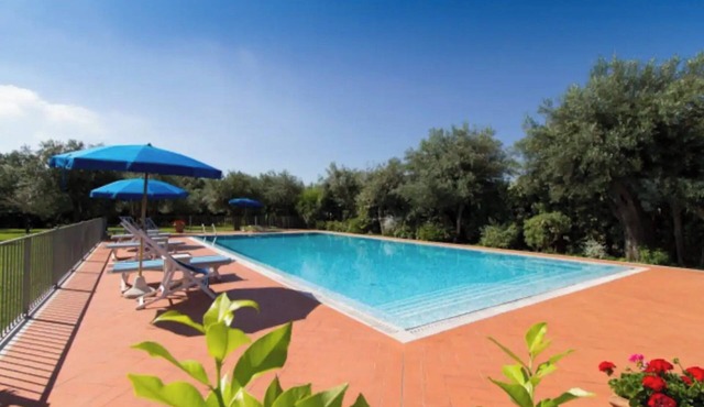 Apartment 'Appartamento In Versilia' with Shared Pool, Wi-Fi and Air Conditioning