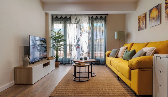 Apartment 'Juana 15' with Wi-Fi and Air Conditioning