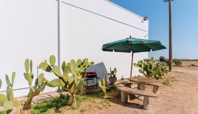 Apartment 'Kestella' with Shared Terrace, Shared Garden and Air Conditioning