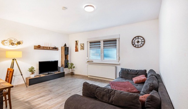 Apartment 'Kleine Auszeit' with Private Terrace and Private Garden