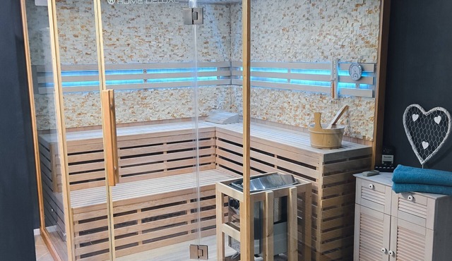 Apartment "Klein Waldseele" with Private Garden and Wi-Fi