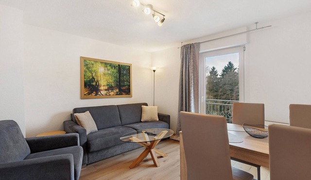 Apartment 'Klose' with Private Terrace, Balcony and Wi-Fi