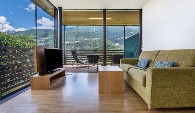 Apartment 'Kortscherhof Depandance 2' with Mountain View, Private Terrace and Wi-Fi