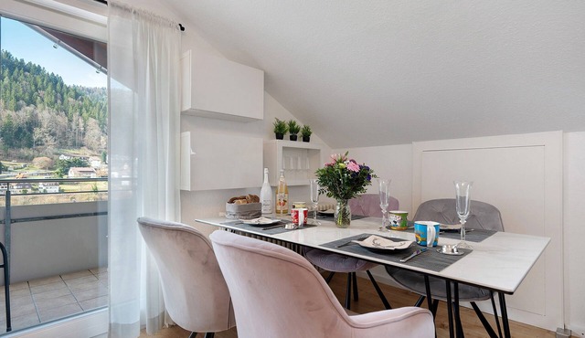 Apartment 'Kraft' with Mountain View, Balcony and Wi-Fi