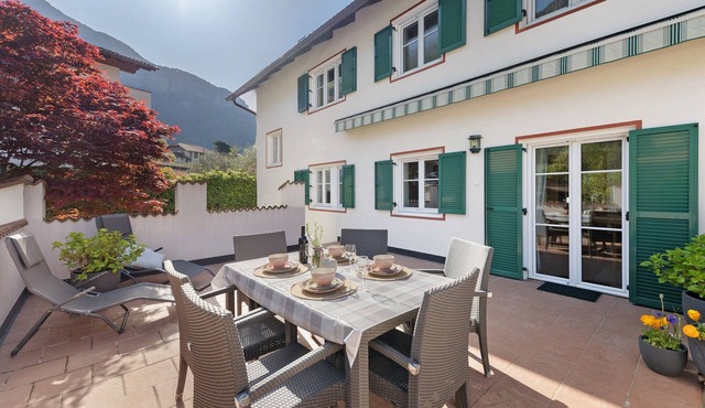 Apartment 'Kreutnerbinderhof' with Mountain View, Private Terrace and Wi-Fi