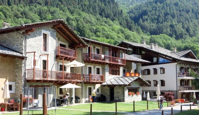 Apartment La Borgata (SMY721) in Sampeyre - 4 persons, 2 bedrooms
