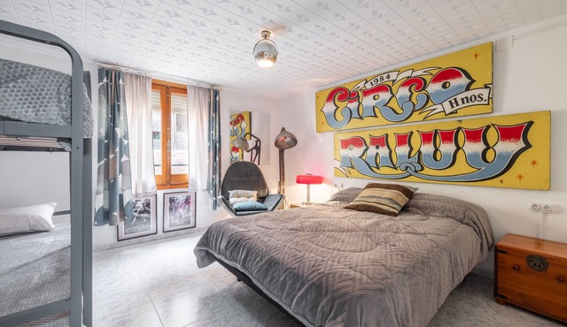 Apartment 'La Fabriqueta' with Mountain View, Wi-Fi and Air Conditioning