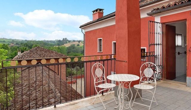 Apartment 'La Rocca di Efisio - Barbera with Private Terrace, Wi-Fi and Air Conditioning
