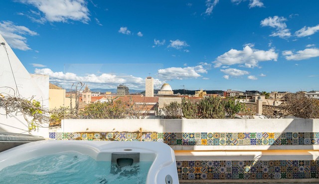 Apartment 'La Terrazza Di Bea - Centro Storico' with Sea View, Wi-Fi and Air Conditioning