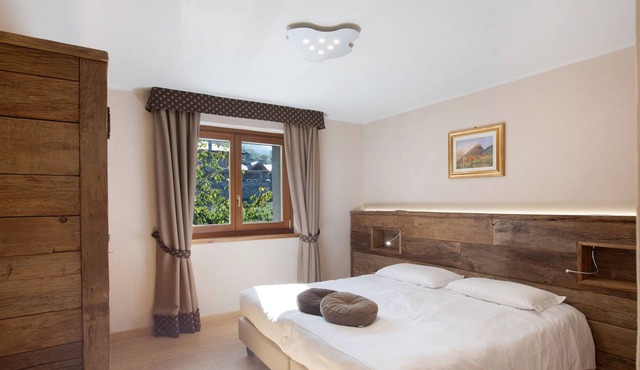 Apartment 'La Vigne De Papagran App3' with Mountain View, Shared Garden and Wi-Fi