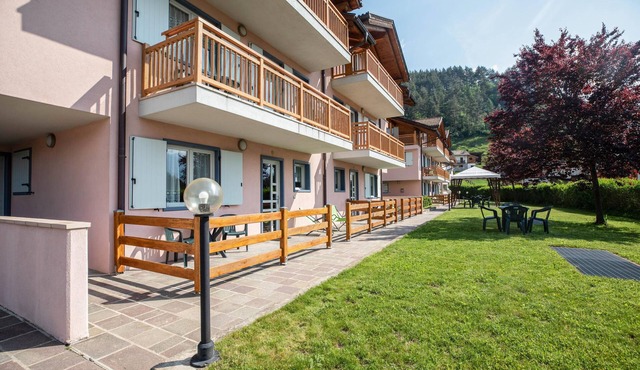 Apartment "Le Plejadi Vajolet" with Mountain View, Wi-Fi, Garden & Balcony