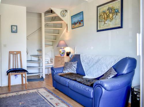 Apartment Les Chatelaines-3 by Interhome
