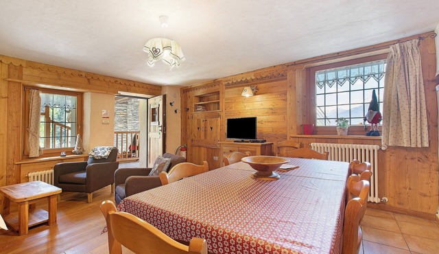 Apartment 'Lo Pilio' with Shared Terrace, Shared Garden and Wi-Fi