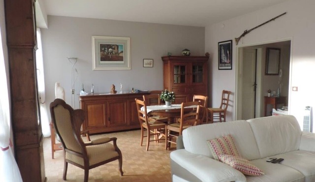 Apartment located in the Maisons Laffitte park in an exceptional site