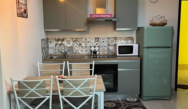 Apartment located a few minutes' drive from downtown, harbor and southern waterfront