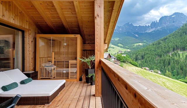 Apartment 'Lomberda' with Mountain View, Shared Terrace and Wi-Fi