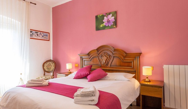 Apartment 'Malva' with Shared Pool and Garden