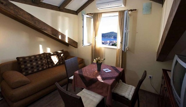 Apartment Magic - One Bedroom Apartment with Sea View