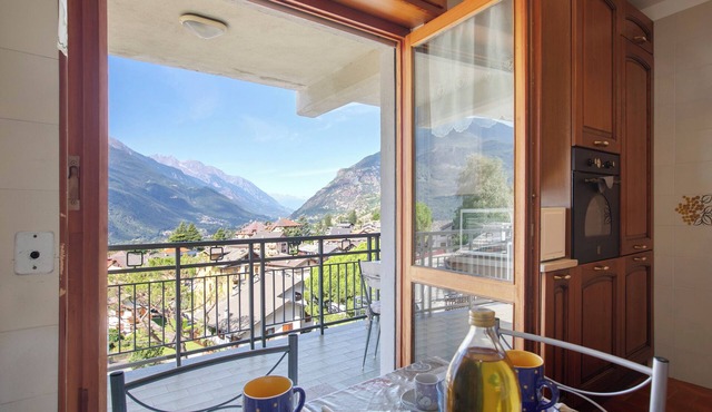Apartment 'Maison Du Soleil - Bien-être' with Mountain View, Private Terrace and Wi-Fi