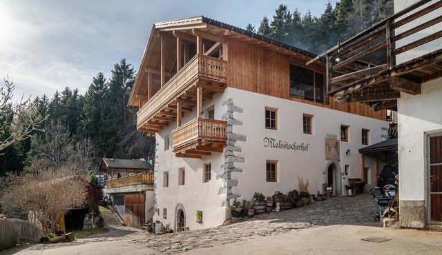 Apartment 'Malsötscherhof C' with Mountain View, Balcony and Wi-Fi