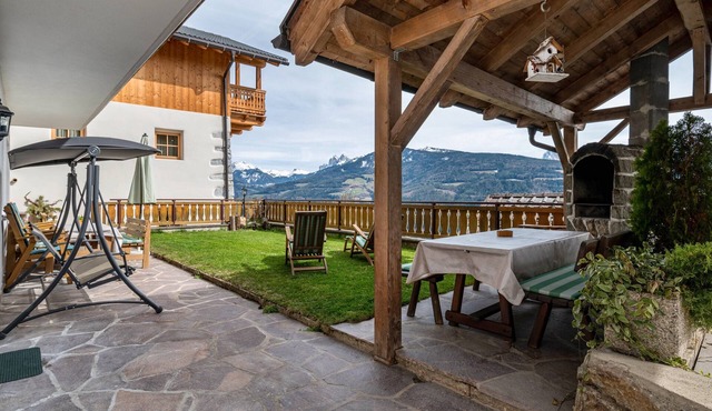 Apartment 'Malsötscherhof A' with Mountain View, Private Terrace and Wi-Fi