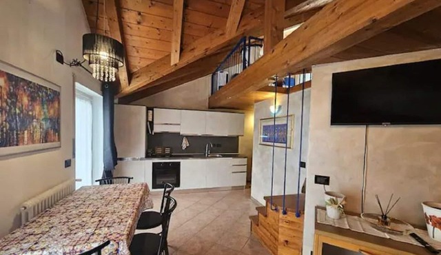 Apartment 'Mansarda Comano Terme' with Mountain View and Balcony