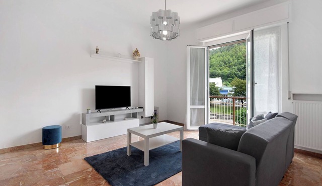 Apartment 'Mare E Collina' with Mountain View, Private Terrace and Wi-Fi