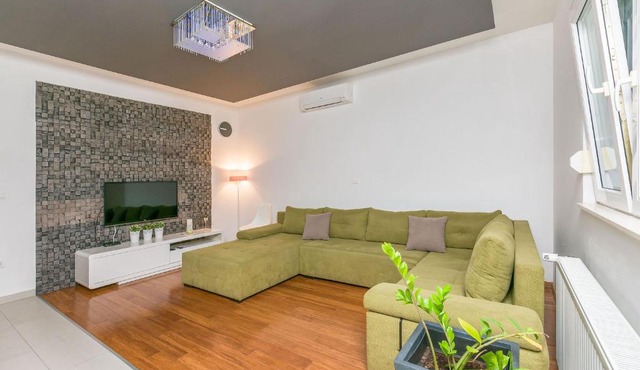 Apartment Mario