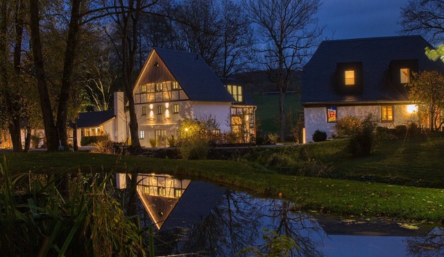 Apartment 'Michels Mühle - Pitt Sin Atelier' with Private Terrace, Private Garden and Wi-Fi