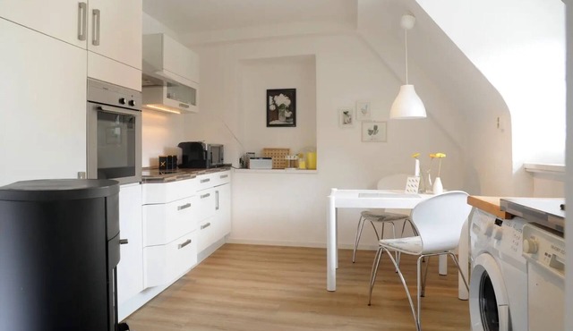 Apartment 'Mitten In Tiengen Zum Wohlfühlen' with Shared Terrace and Wi-Fi