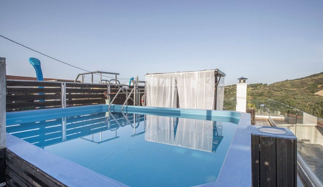 Apartment 'Modern' with Mountain View, Wi-Fi and Air Conditioning
