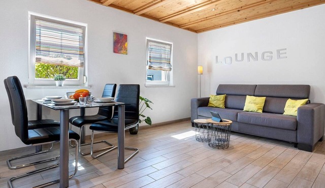 Apartment 'Morgenrot' with Private Terrace and Wi-Fi