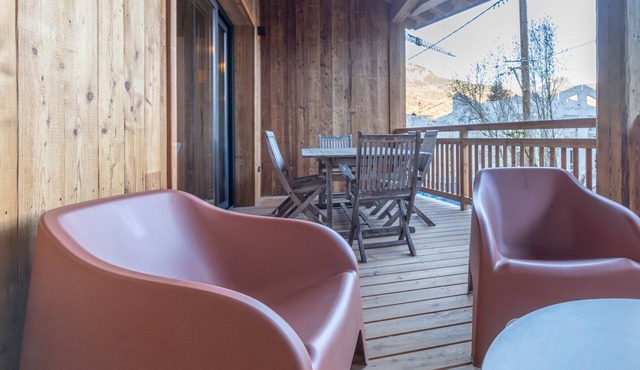Apartment 'Morillon – New – 2 min from the slopes' with mountain view, private terrace