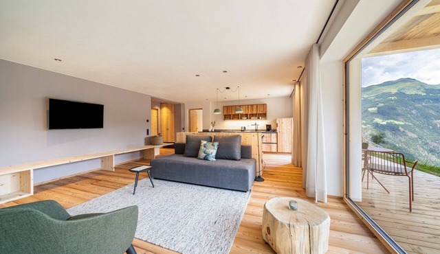 Apartment 'Mucher Michl' with Mountain View, Private Terrace and Wi-Fi
