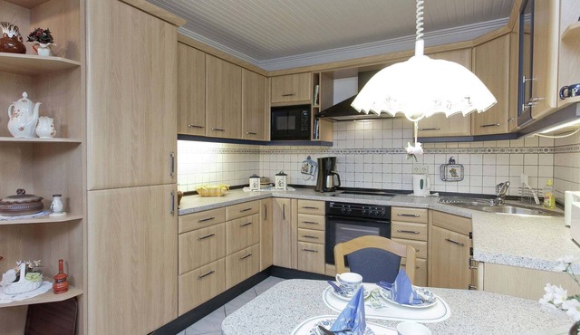 Apartment near the forest in Hullersen