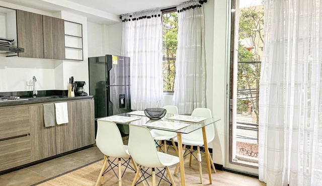 Apartment near airport, US embassy, Movista A, Simon Bolivar, Vive claro