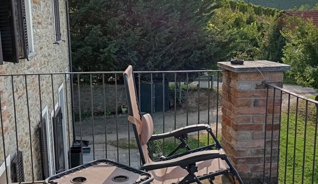 Apartment 'Nebbiolo' with Shared Terrace, Shared Garden and Wi-Fi