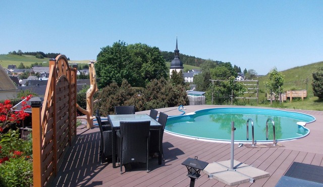 Apartment 'Neubert' with Shared Pool, Shared Garden and Wi-Fi