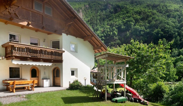 Apartment 'Oberbodnerhof' with Mountain View, Private Terrace and Wi-Fi