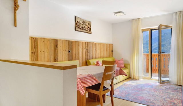 Apartment 'Oberhemberger Hof Oanser' with Mountain View, Shared Terrace and Wi-Fi